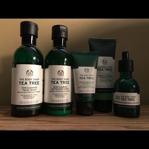 The Body Shop Tea Tree Bundle